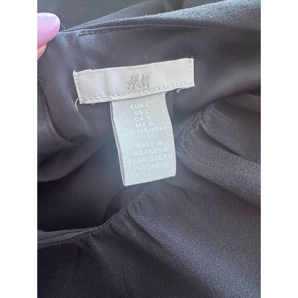 H&M Black Ruched Crewneck Tank Top Size Large - Picture 8 of 8